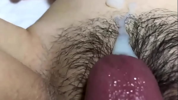 Bắn tinh với người tình lồn to
