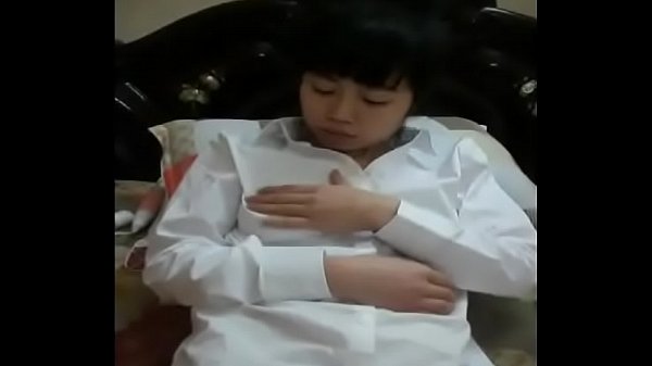 Em Linh tập thủ dâm với sextoy