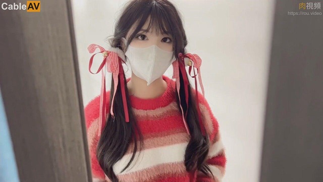 Em nữ sinh lần đầu địt nhau với bạn trai sướng lồn
